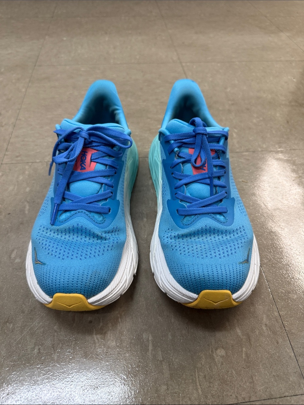 Women's HOKA Arahi 7